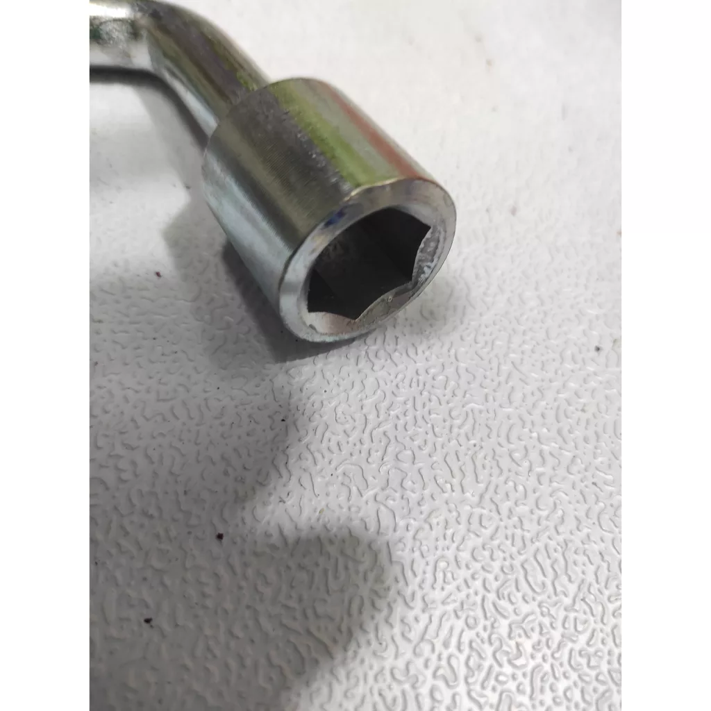 آچار خودرو و چرخ سان تولزمدل SMT-SUNTOOLS17-CHARCH سایز 17 میلی متر