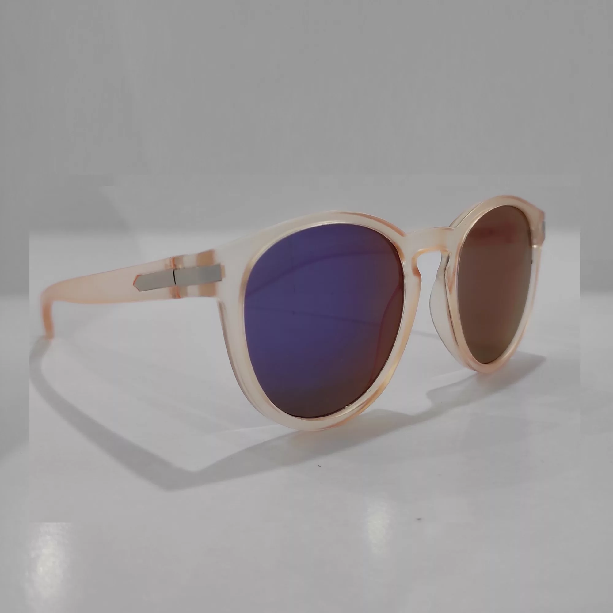 عینک آفتابی مدل یوکا کد437-6481