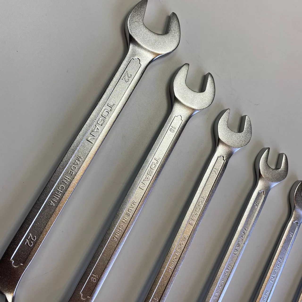 آچار یکسر تخت و یکسر رینگی توسن مدل T101-S12 مجموعه 12 عددی