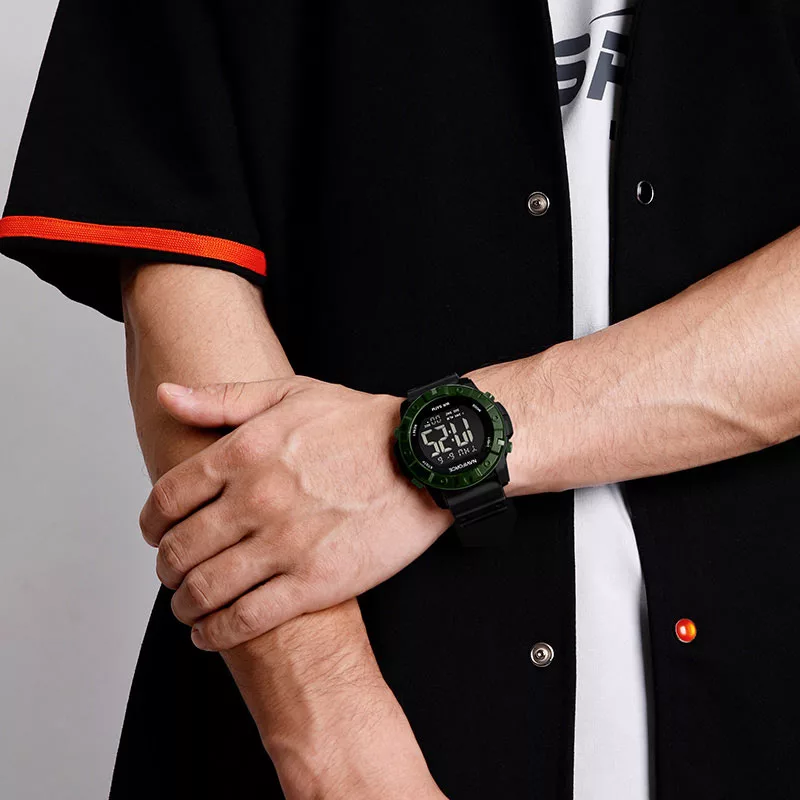 ساعت مچی دیجیتال نیوی فورس مدل NF7110