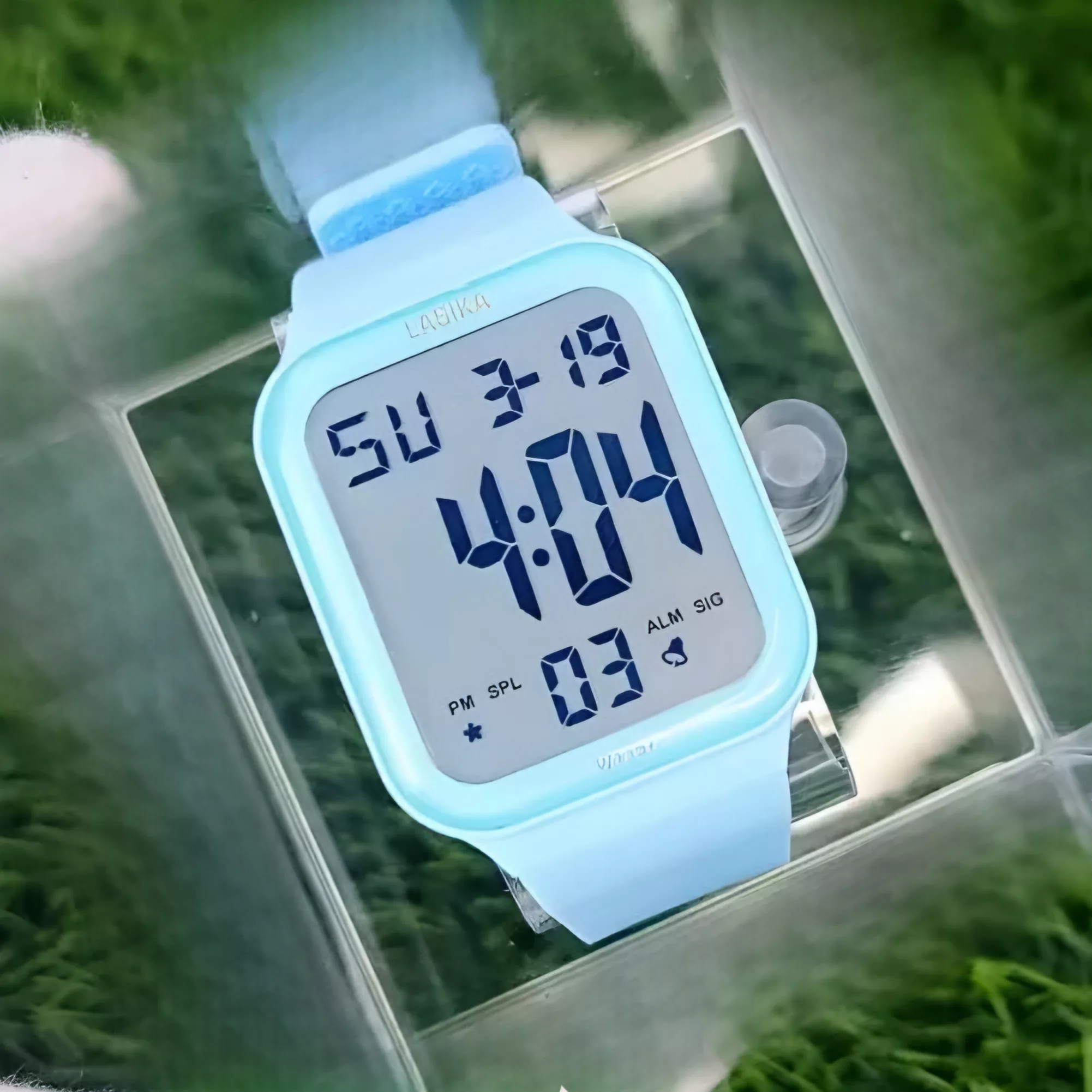 ساعت مچی دیجیتال لاسیکا مدل اسپرت تک زمانه کرنوگراف بند پیو کد L2