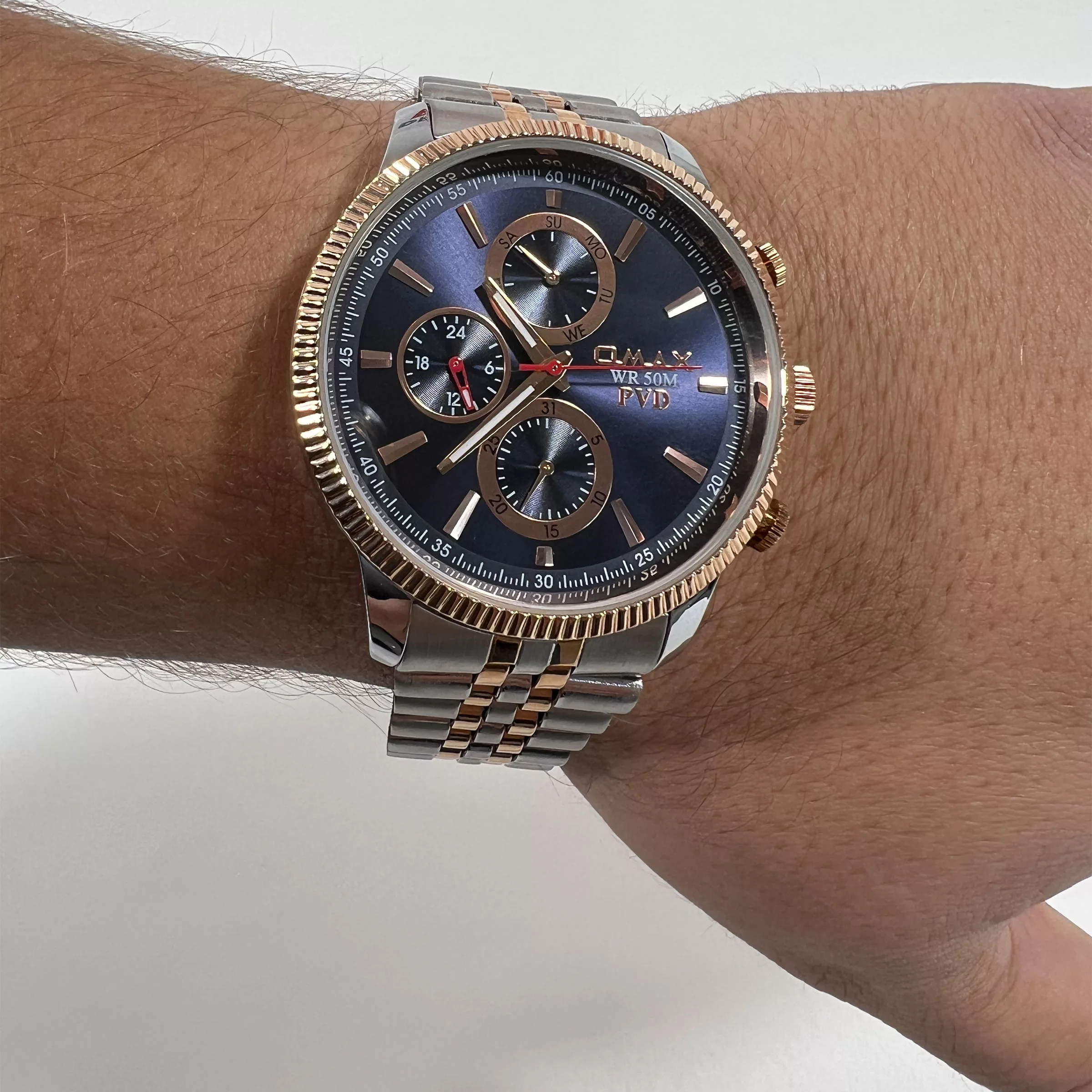 ساعت مچی عقربه‌ای مردانه کوارتز کرنوگراف اوماکس مدل OOFM001N004