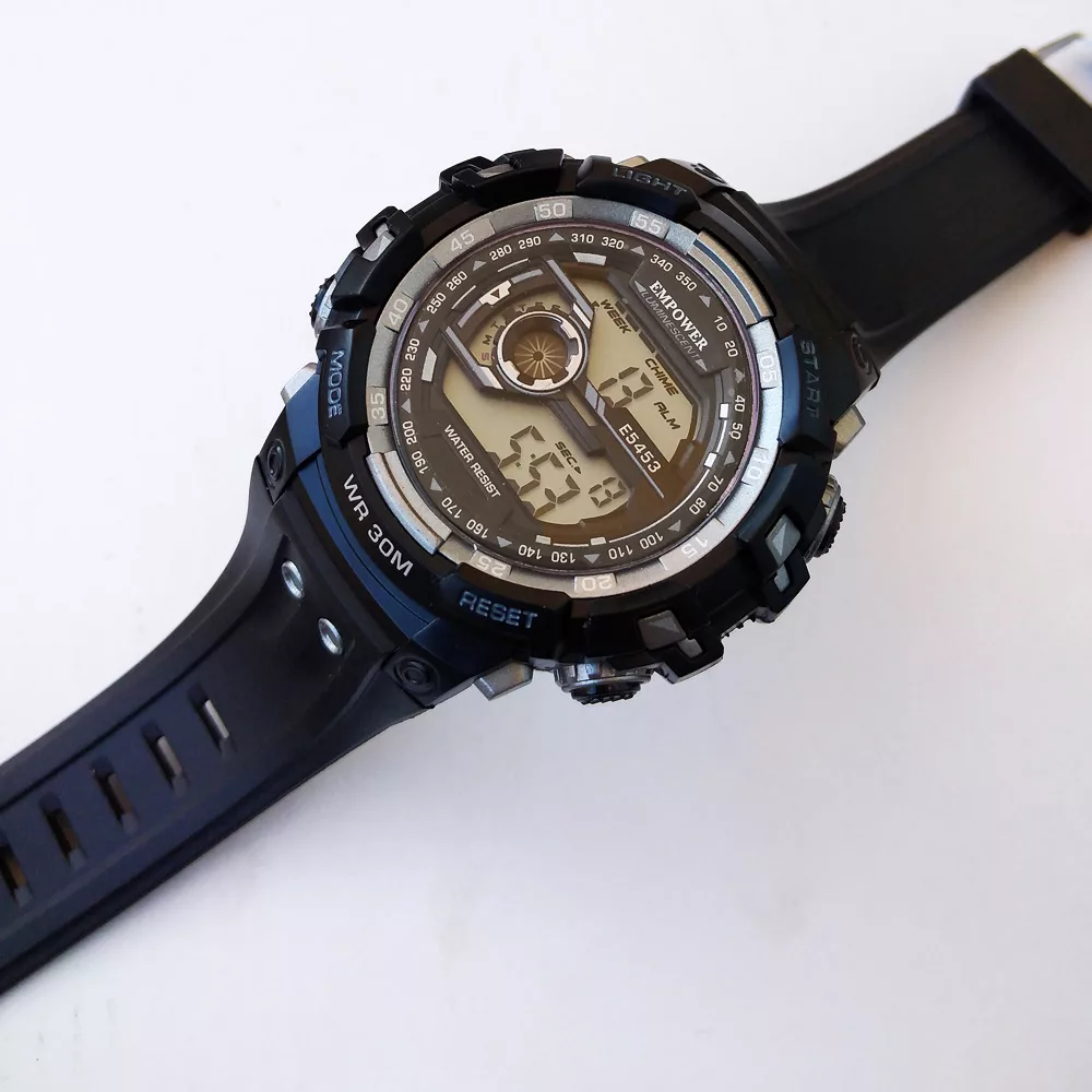 ساعت مچی دیجیتال مردانه امپاور مدل اسپرت ضدآب استخری کد 1069