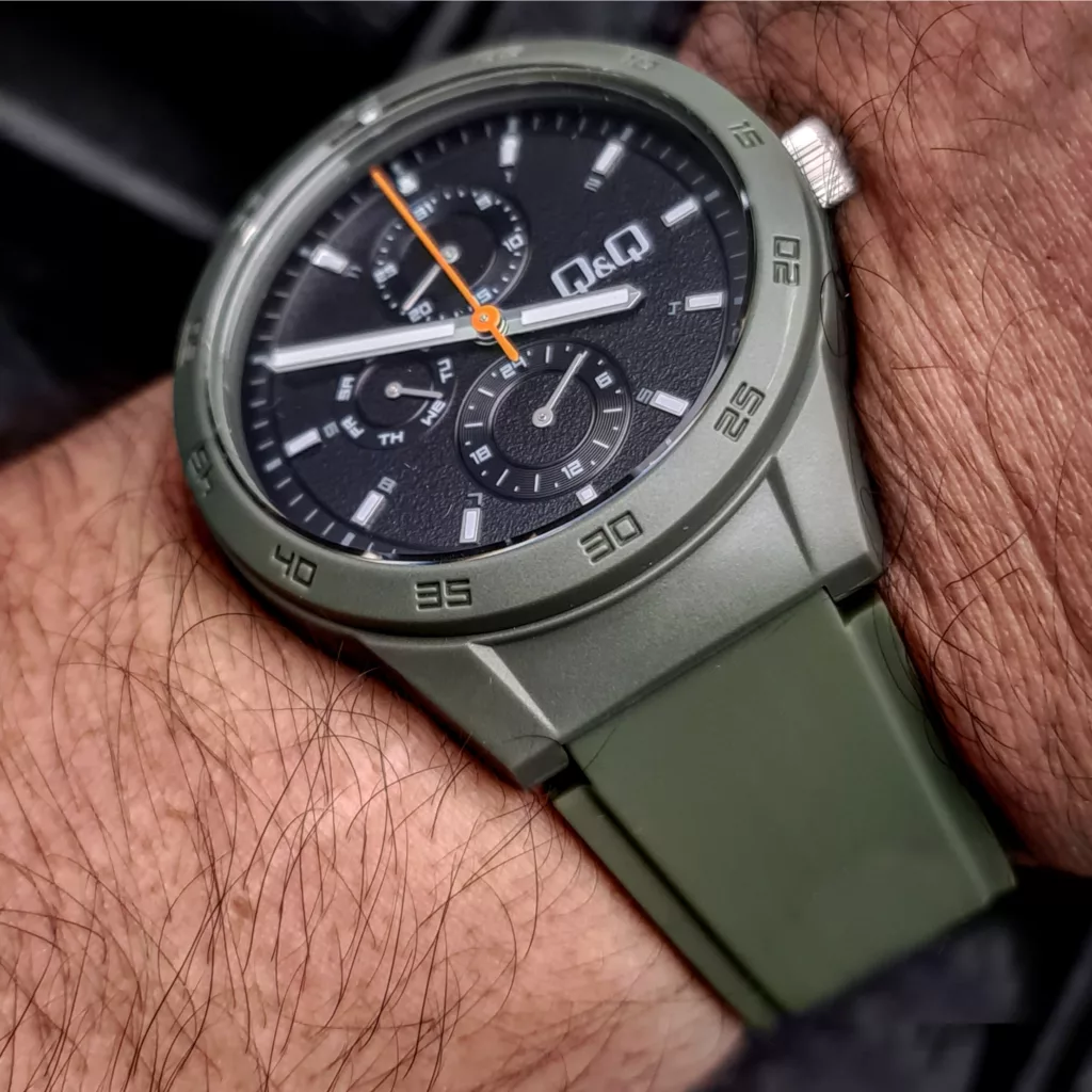 ساعت مچی عقربه‌ای مردانه کیو اند کیو مدل VS54J008Y