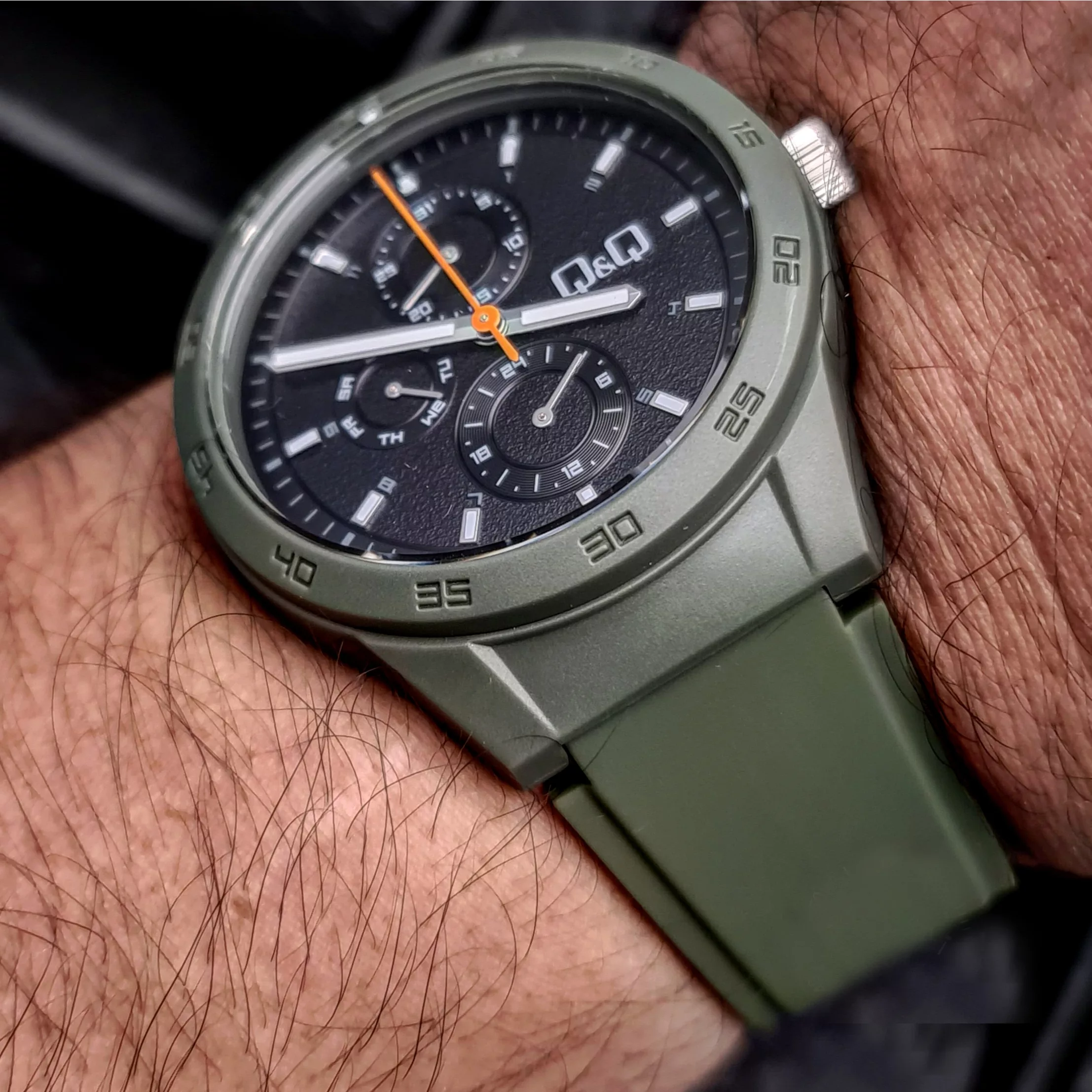 ساعت مچی عقربه‌ای مردانه کیو اند کیو مدل VS54J008Y