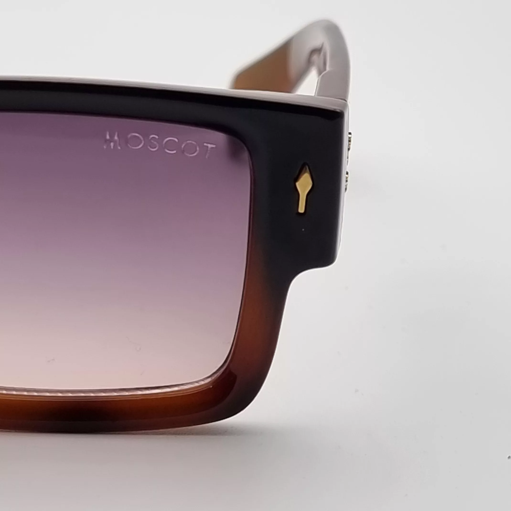 عینک آفتابی چند ضلعی غیرپلاریزه موسکوت مدل 86035gh