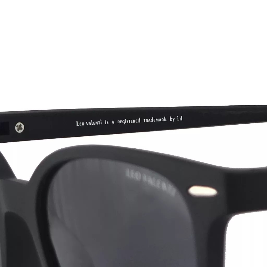عینک آفتابی مربعی لئو ولنتی مدل 78011 C1