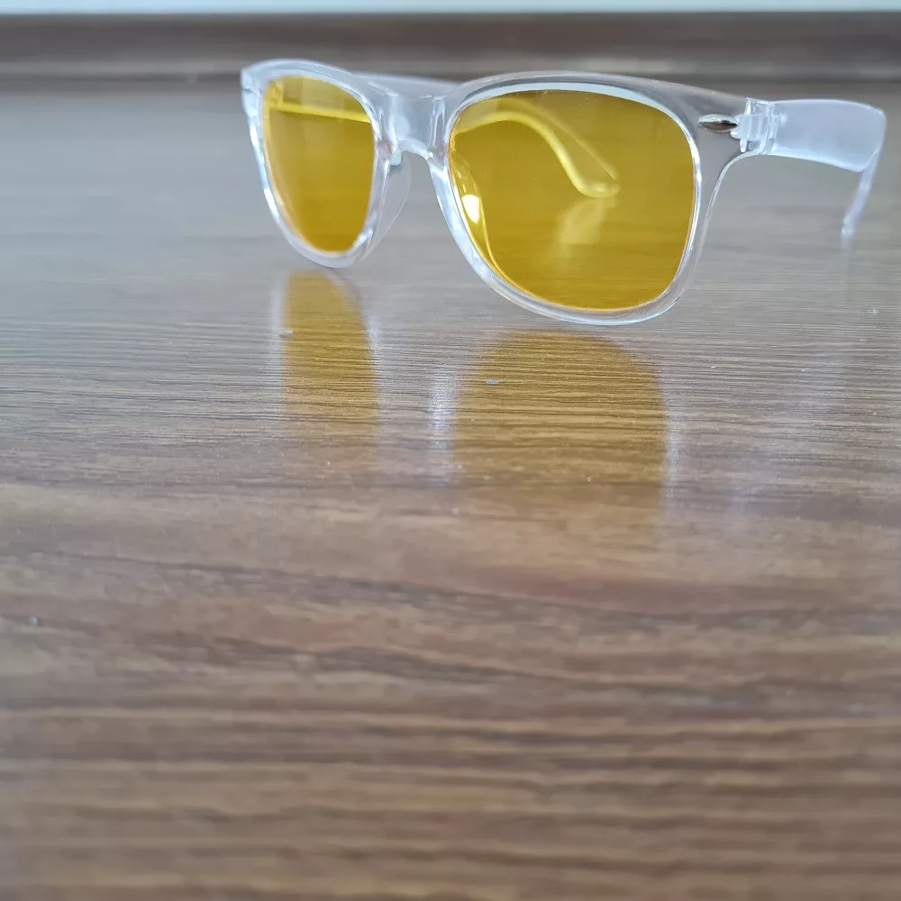 عینک شب مدل 2022