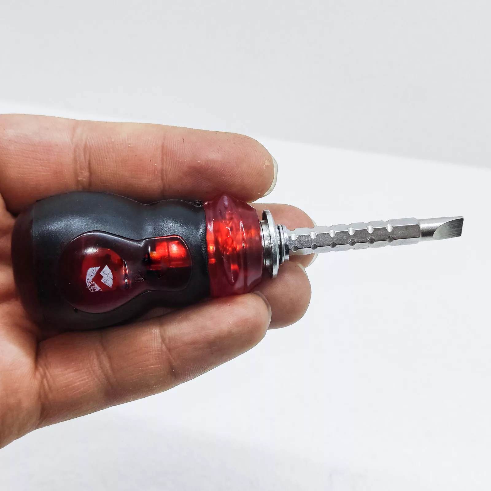 پیچ گوشتی مشتی دوطرفه کد RSTV001G