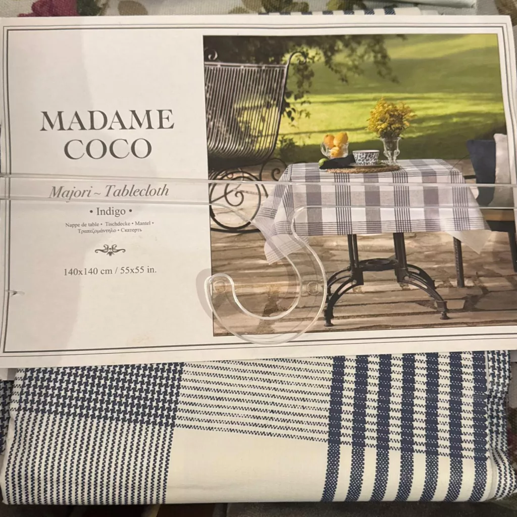 سفره شش نفره مادام کوکو مدل Majori-SQR140140.indigo سایز 140*140 سامتی متر
