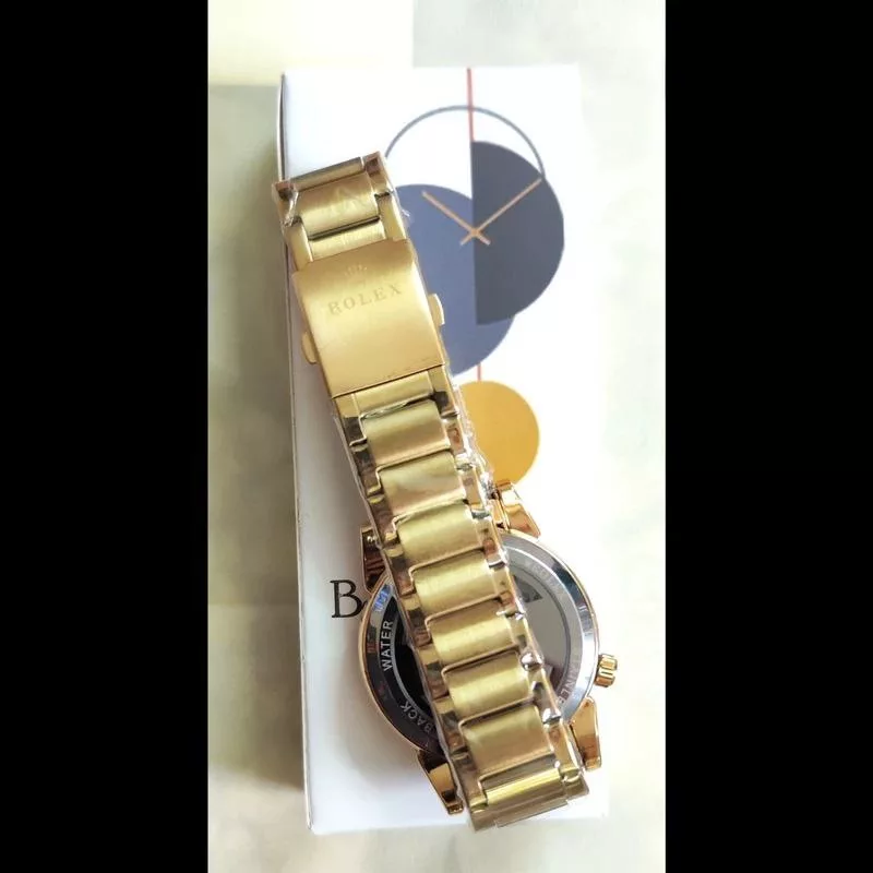 ساعت مچی عقربه‌ای مردانه  مدل موتور پیدا پشت شیشه ای