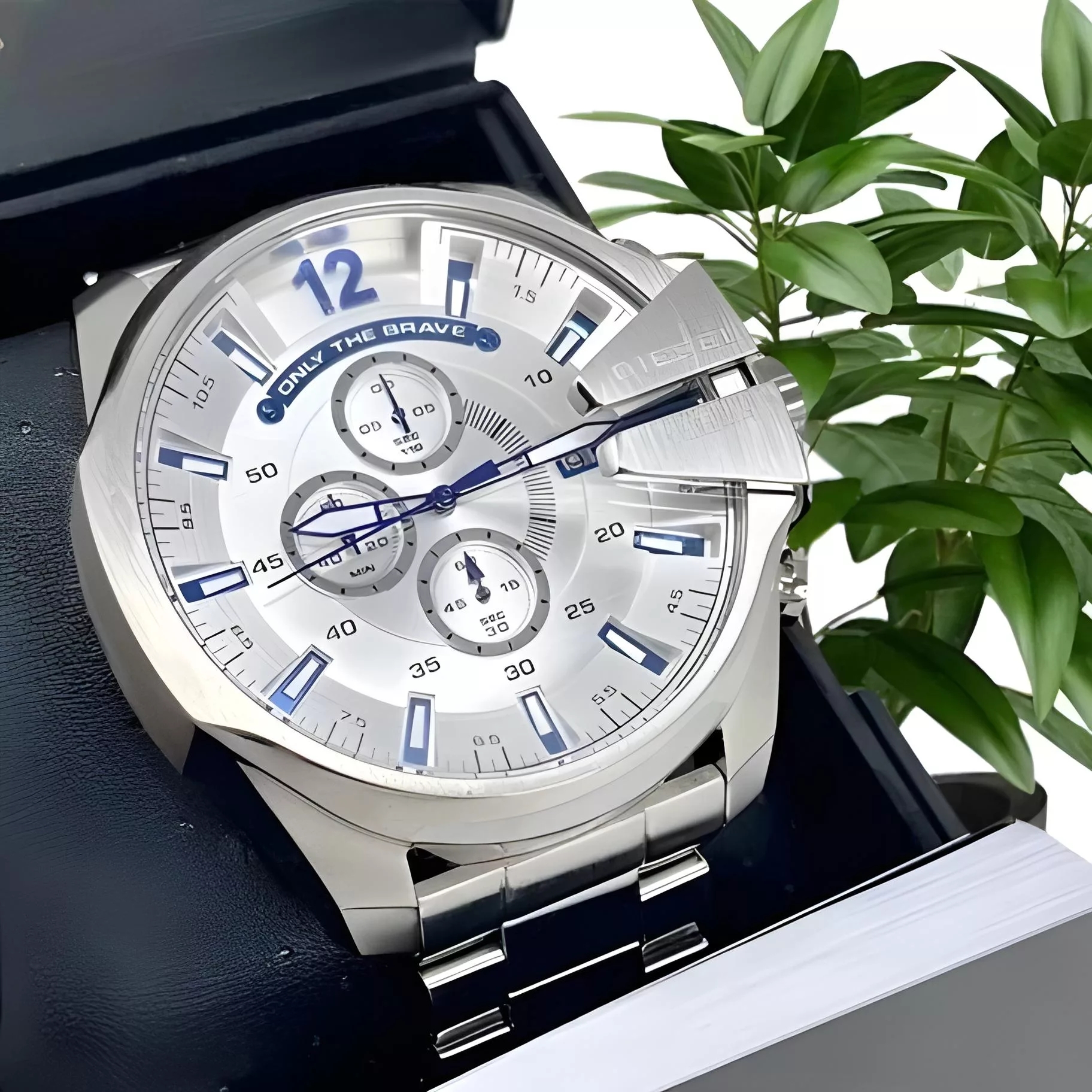 ساعت مچی عقربه‌ای مردانه دیزل مدل مگاچِف سه موتوره کرنوگراف کد G-G1