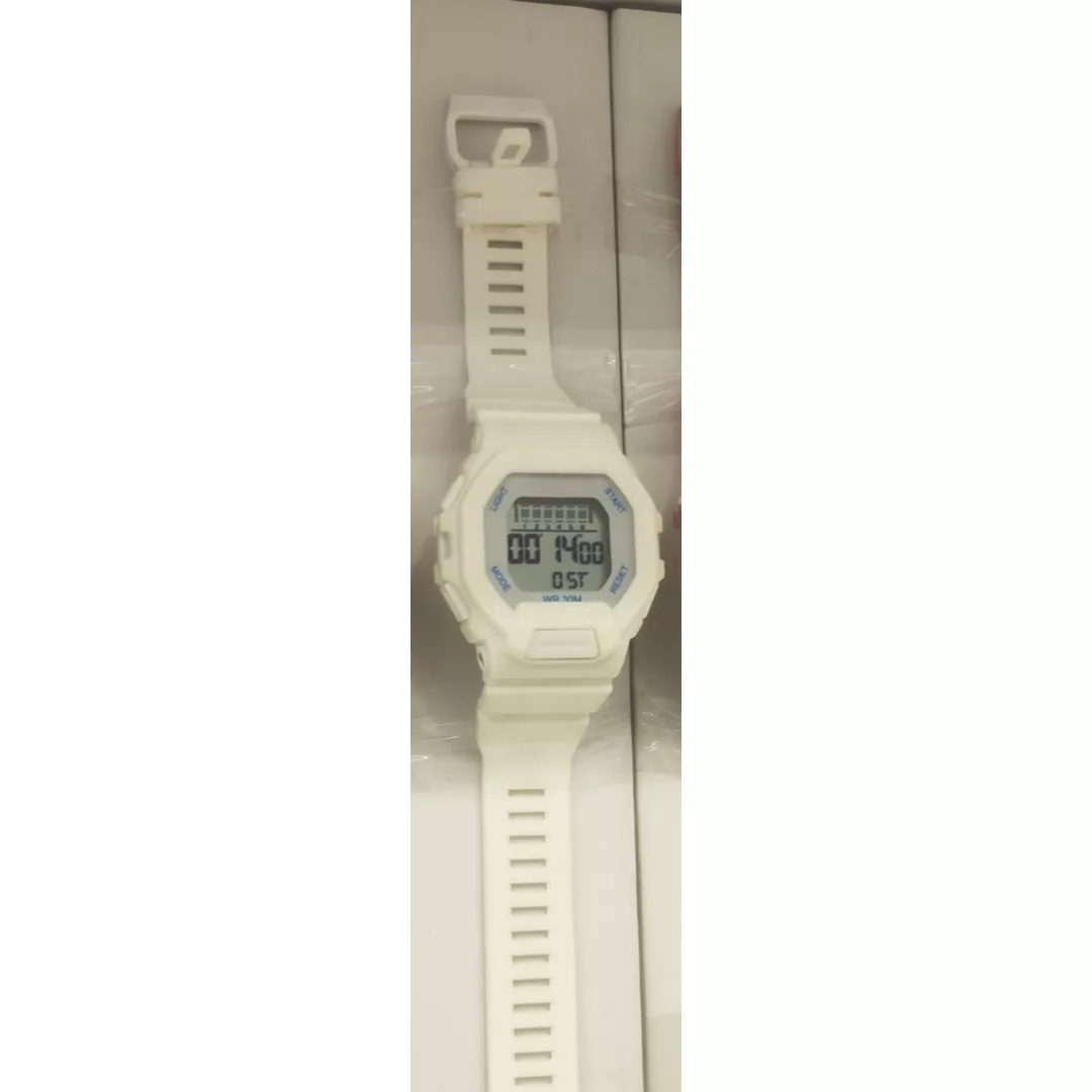 ساعت مچی دیجیتال مدل تک زمانه بند پیو کرنومتر دار کد c