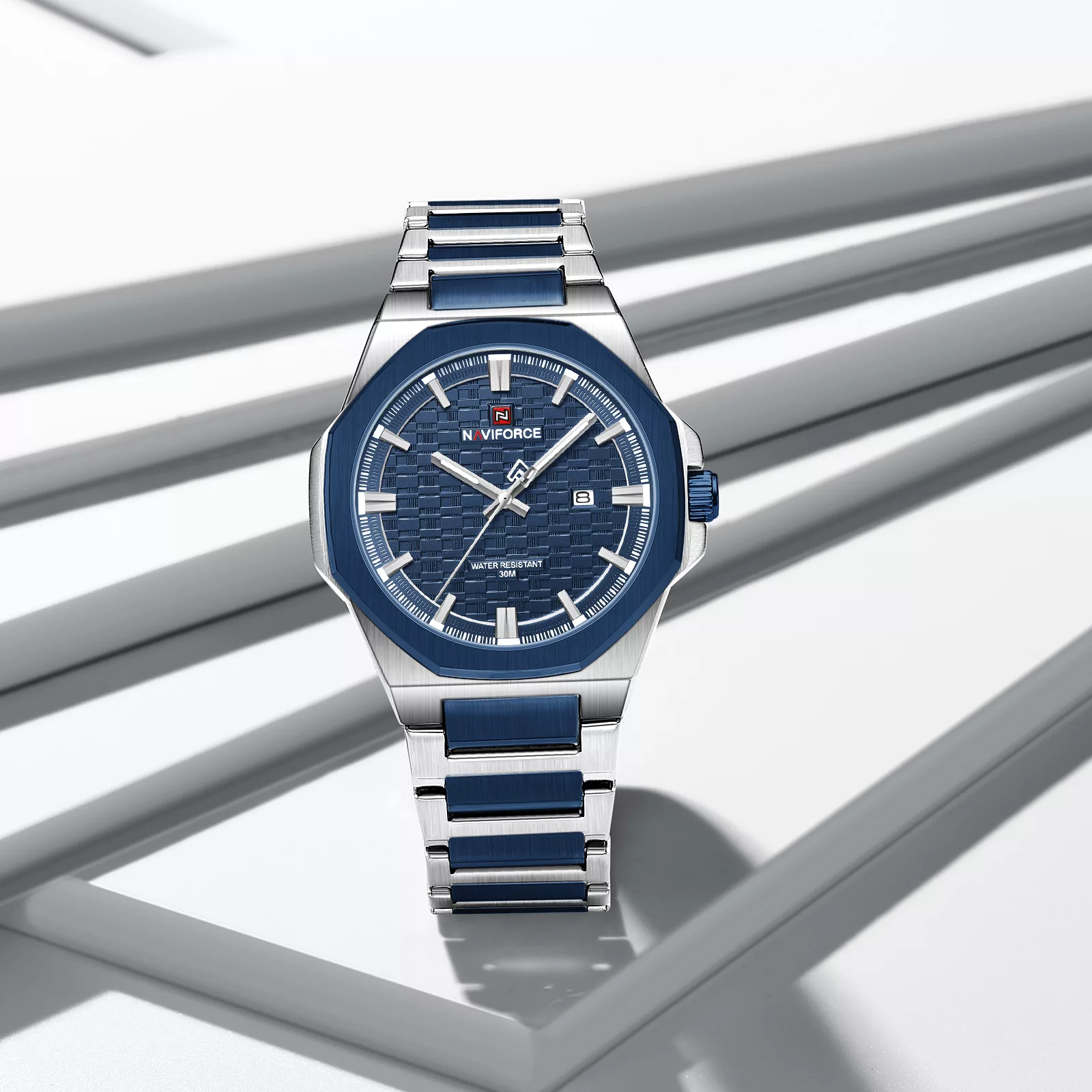 ساعت مچی عقربه‌ای کوارتز مردانه نیوی فورس مدل NF9245 SBEBE