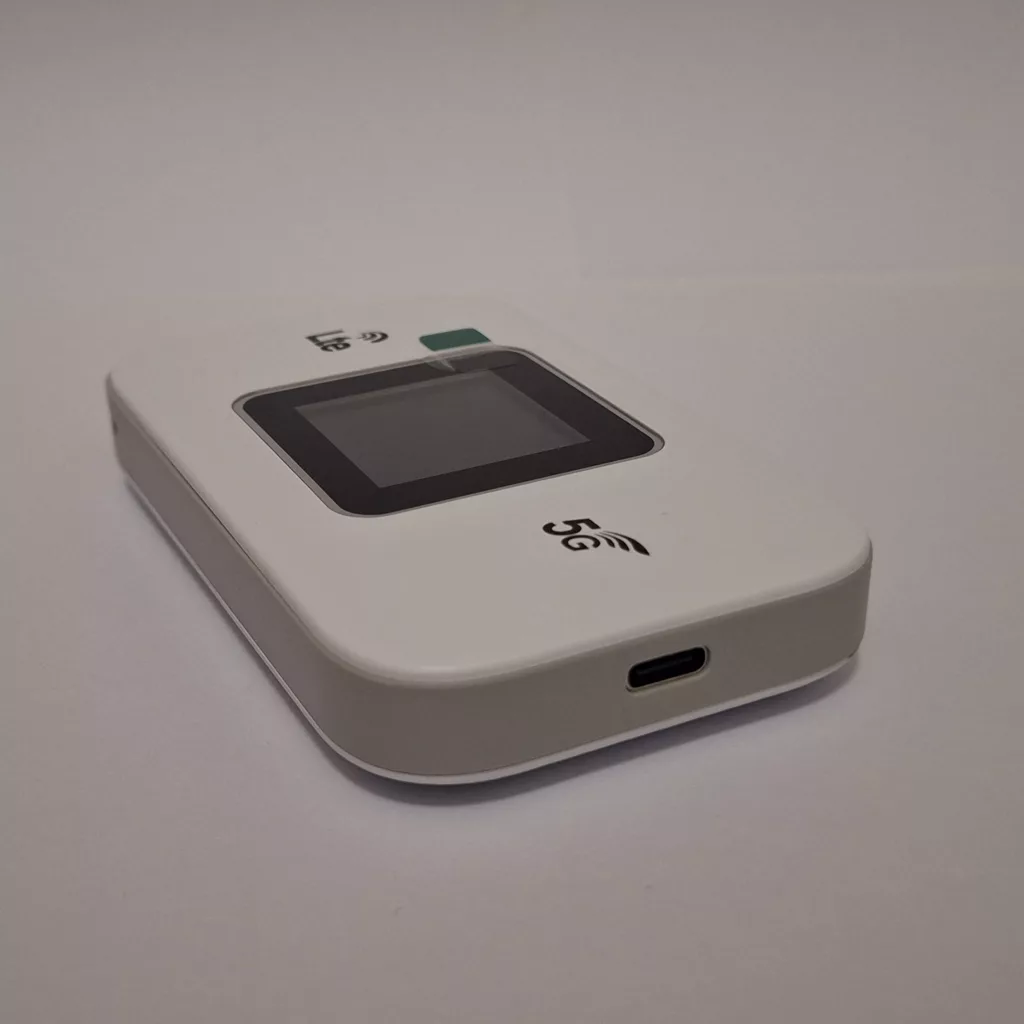 مودم 4G LTE قابل حمل مدل E5783