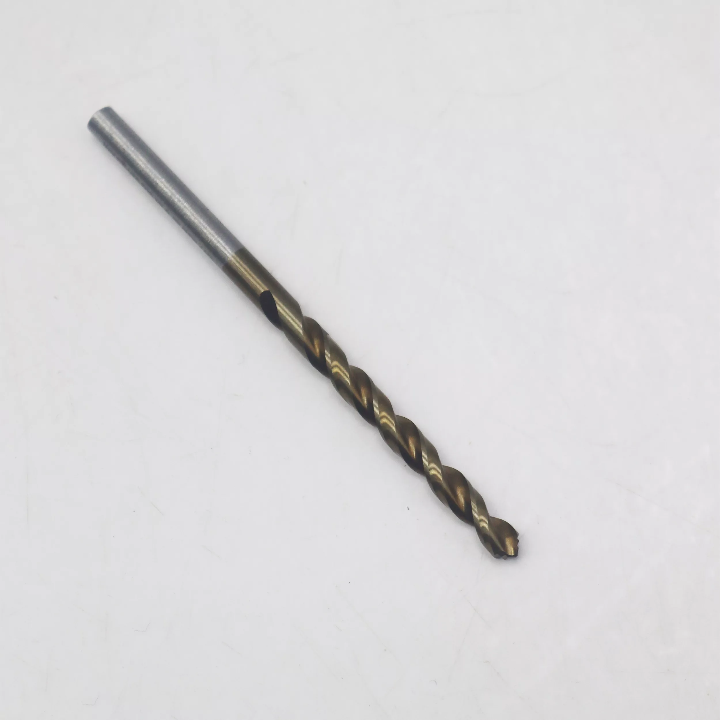مته آهن ولف مدل مکس پلاس کد YP-04MM سایز 4 میلی متر مجموعه 10 عددی