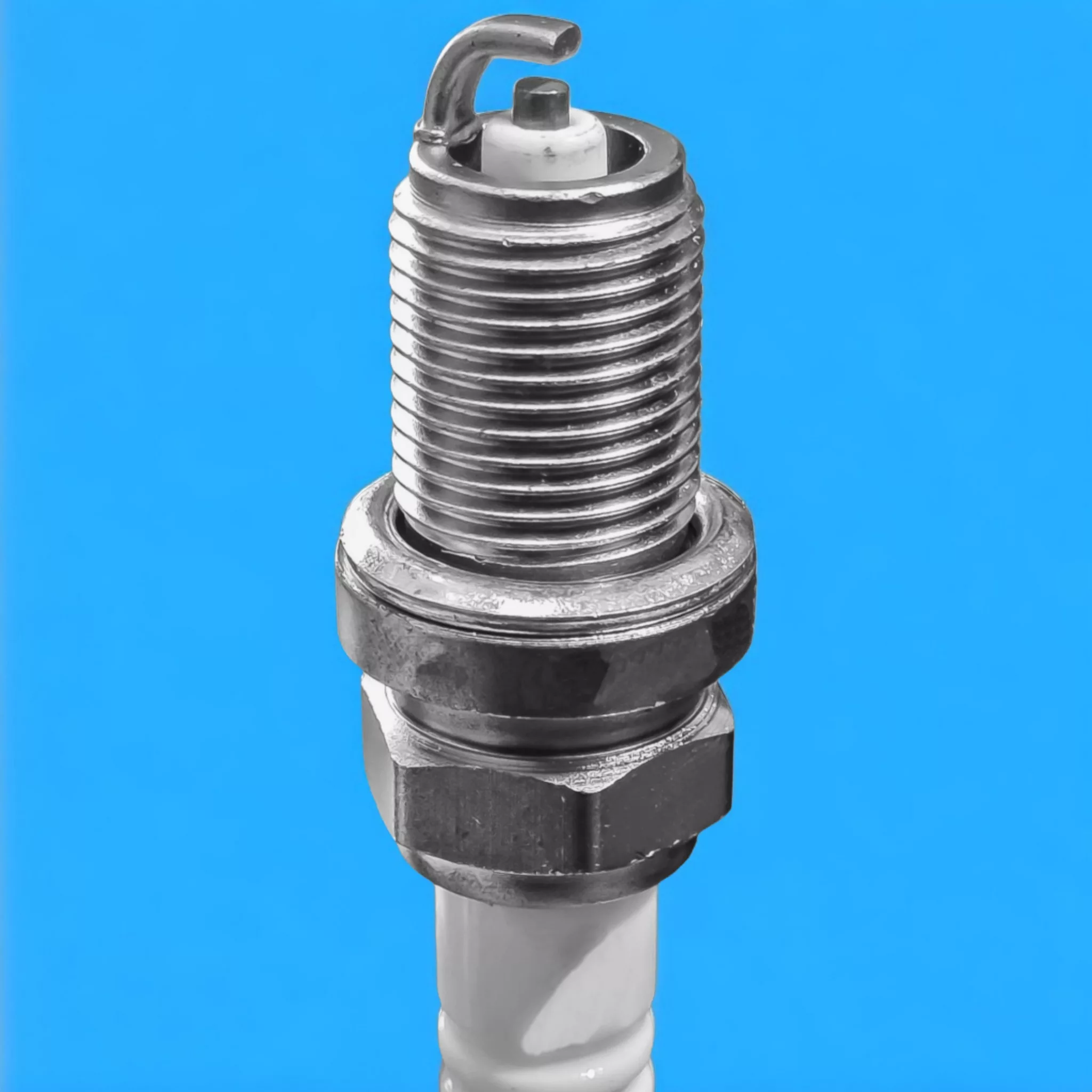 شمع خودرو فورس مدل تک پلاتین کد GradeA+ پایه کوتاه مناسب برای رنو مگان و رنو داستر بسته 4 عددی