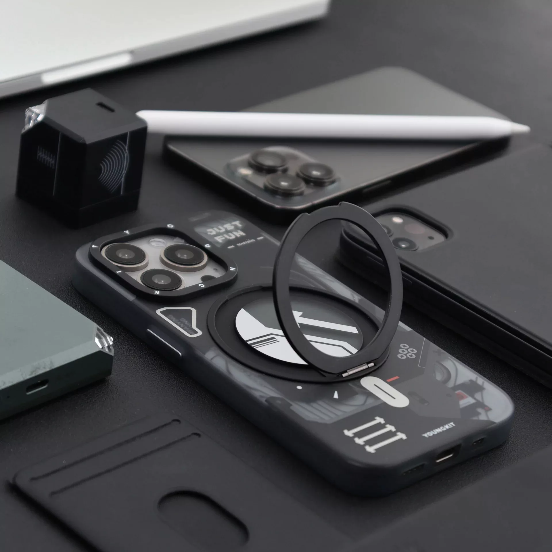 کاور یانگ کیت مدل Cyberpunk 360° مناسب برای گوشی موبایل اپل iphone 16 pro
