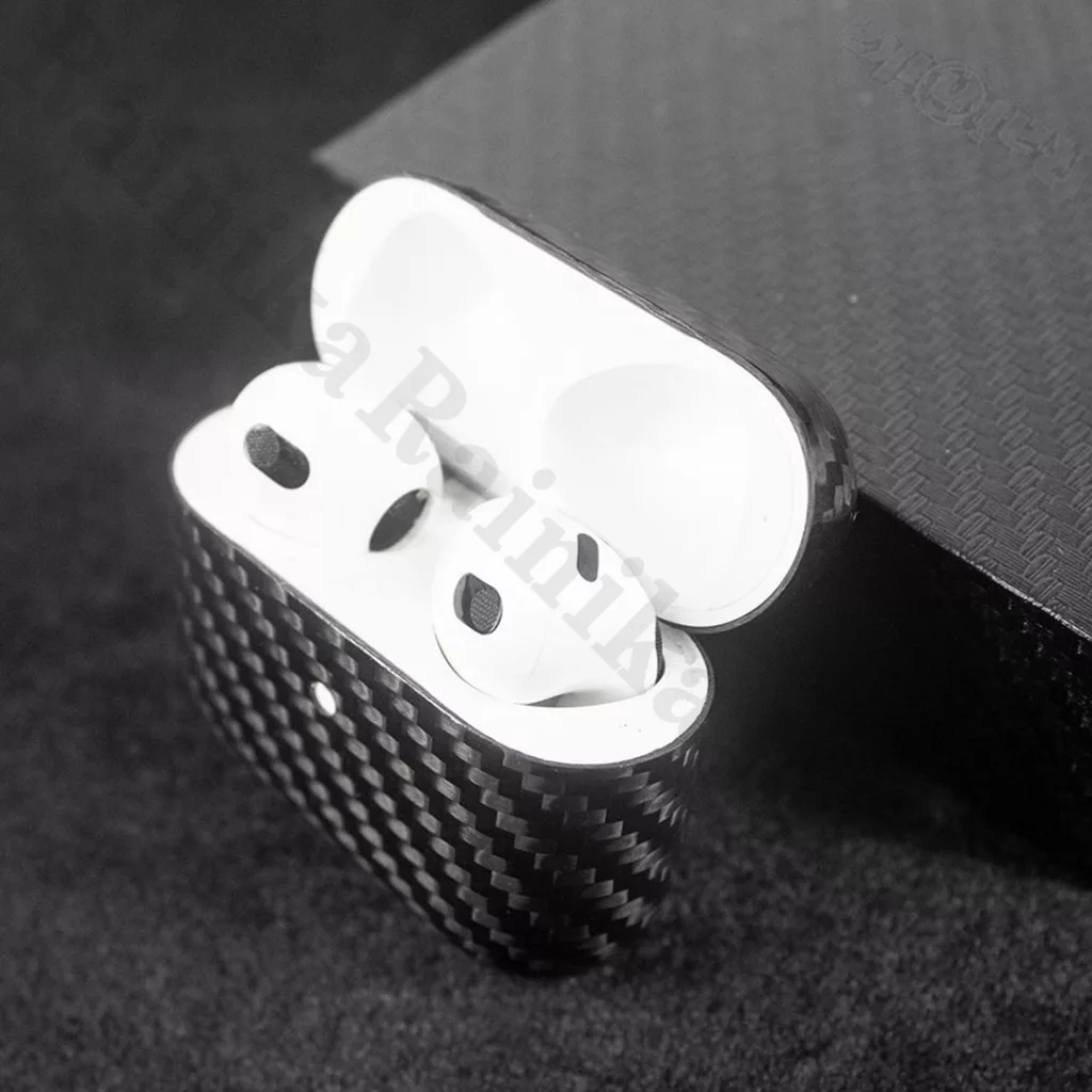 کاور رینیکا مدل Carbon Fiber مناسب برای کیس اپل ایرپاد 3