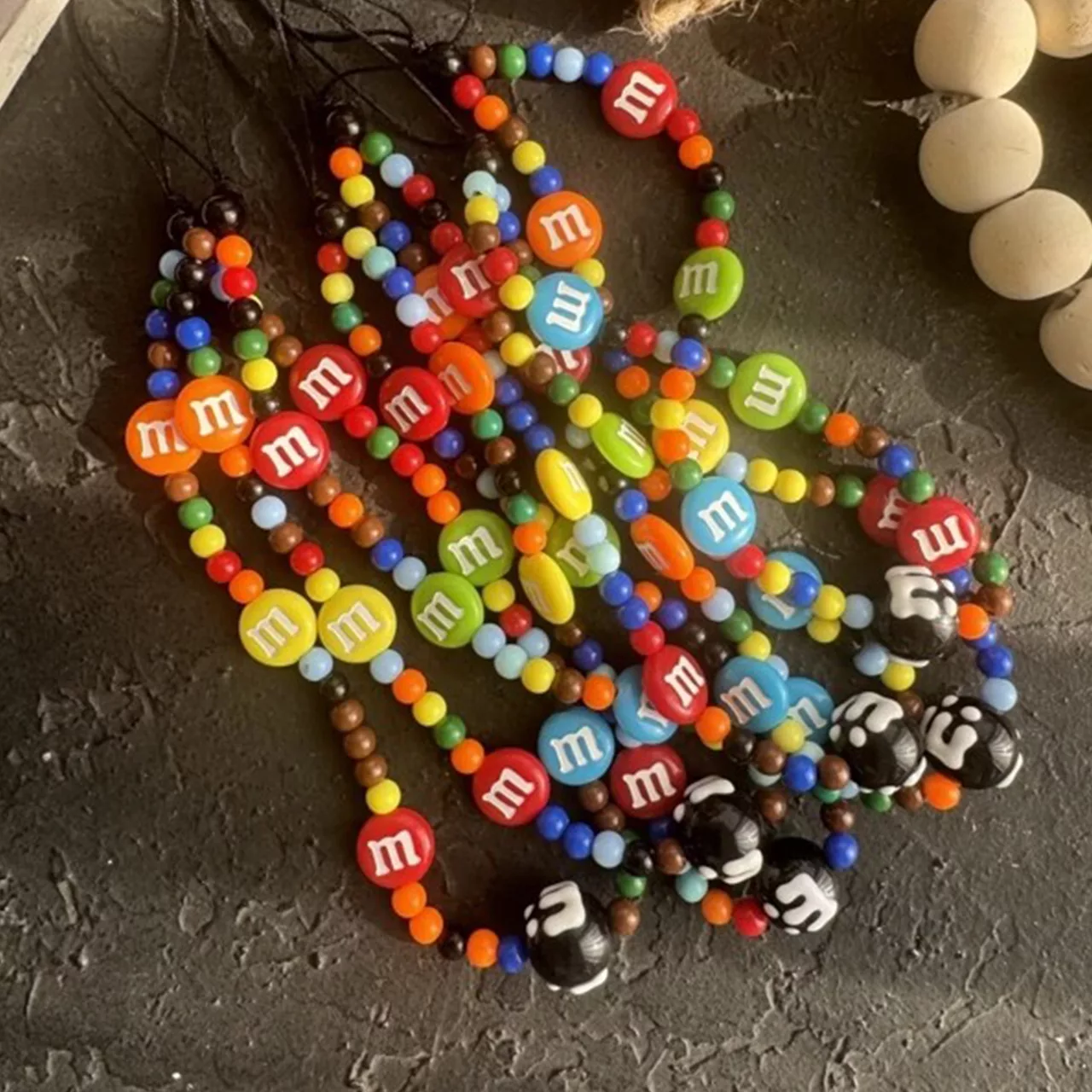 آویز موبایل مدل M&M