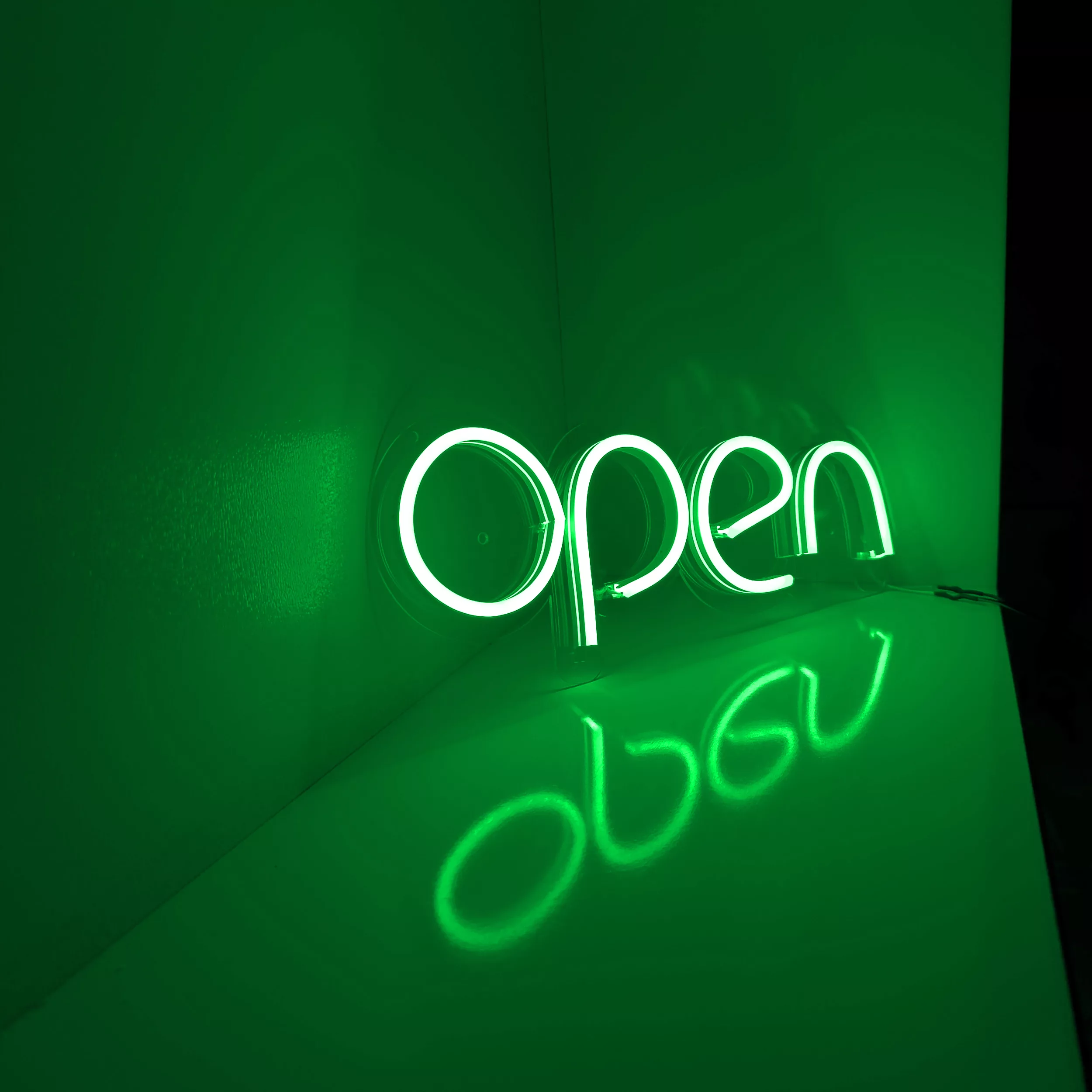 تابلو نئون فلکسی طرح Open مدل O1