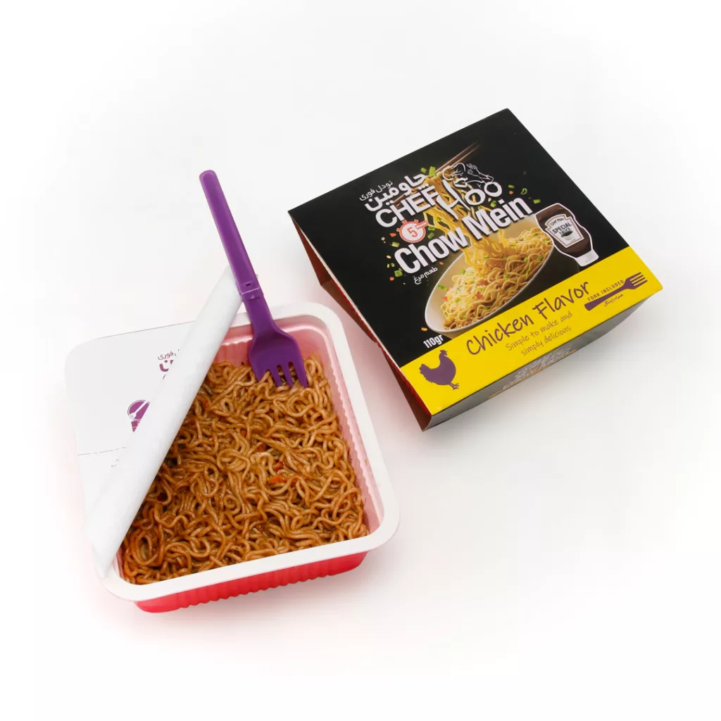 نودل چاومین مرغ شف هو همراه با سس مخصوص - 100 گرم