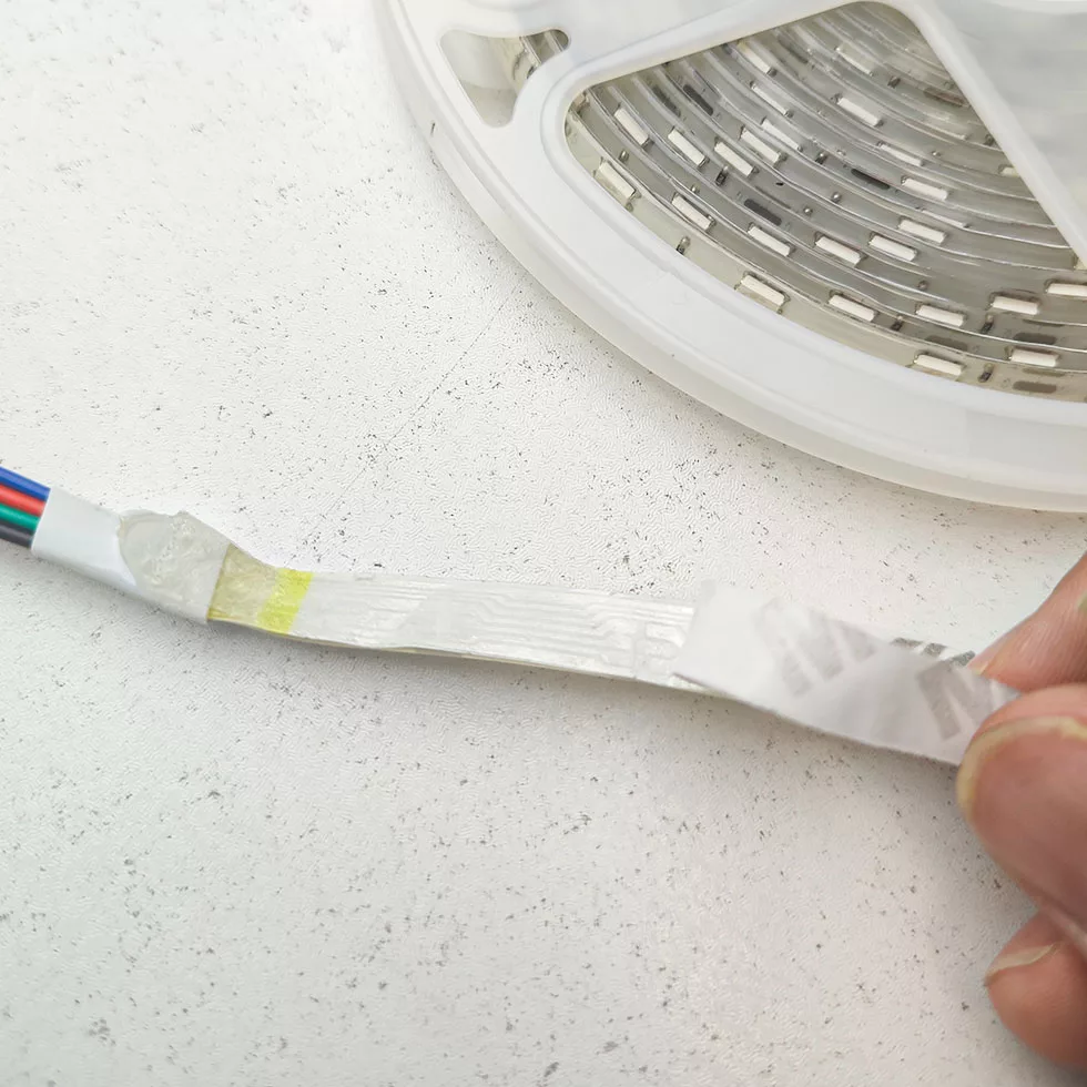ریسه ال ای دی مدل RGB گیمینگ 4 سیم طول 5 متر